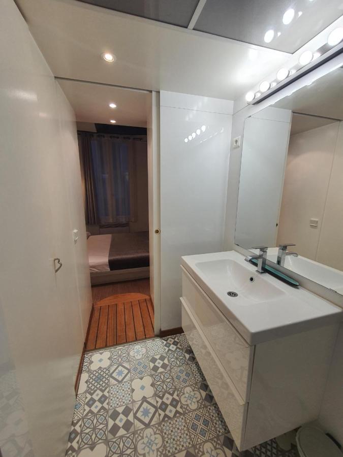 Couleur St Martin Apartment Paris Exterior photo